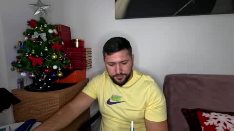 gold_alpha_boy online show from December 2025 11:26:02 AM