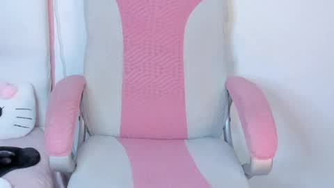 golden_issy online show from June 2026 12:24:01 AM