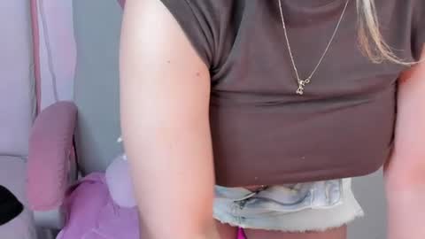 golden_issy online show from July 2026 02:21:02 AM