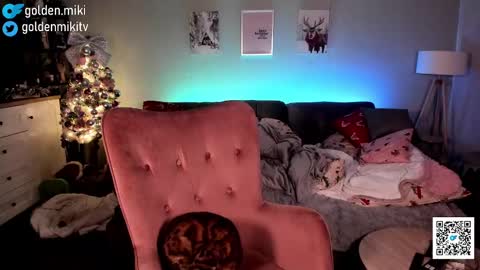 Shy in the streets but a freak in the sheets online show from December 2024 06:09:02 AM