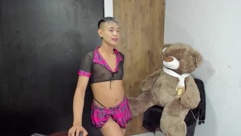 Snapshot of goldenangels1 chatting on October 2025 10:10:01 PM goldenangels1 online show from October 2025 10:10:01 PM