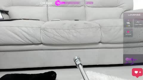 Snapshot of goldenboy69bsx chatting on December 2024 09:24:01 AM Goldenboy69 online show from December 2024 09:24:01 AM