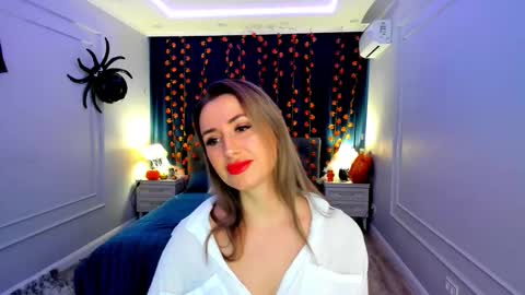 Snapshot of goldenlighte chatting on October 2025 03:42:02 AM Olivia online show from October 2025 03:42:02 AM