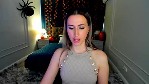 Snapshot of goldenlighte chatting on October 2025 04:14:01 AM Olivia online show from October 2025 04:14:01 AM