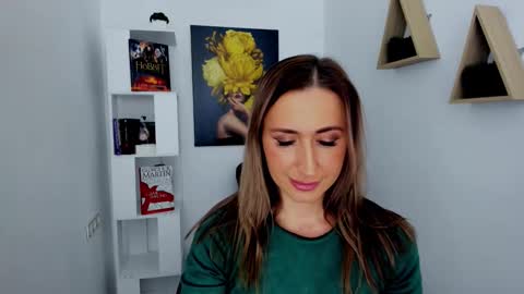 Snapshot of goldenlighte chatting on November 2025 07:48:02 PM Olivia online show from November 2025 07:48:02 PM