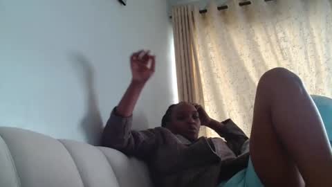 goldenmusexo online show from April 2026 11:36:01 AM