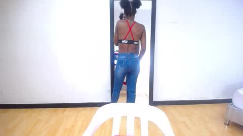 Snapshot of goldenn_ass1 chatting on September 2025 03:06:02 AM goldenn_ass1 online show from September 2025 03:06:02 AM