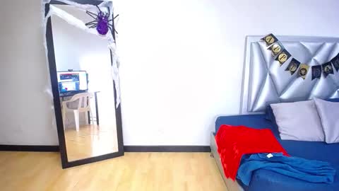 Snapshot of goldenn_ass1 chatting on October 2025 02:46:02 AM goldenn_ass1 online show from October 2025 02:46:02 AM