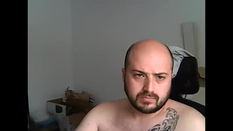 goldenspainboy online show from April 2026 09:45:01 AM