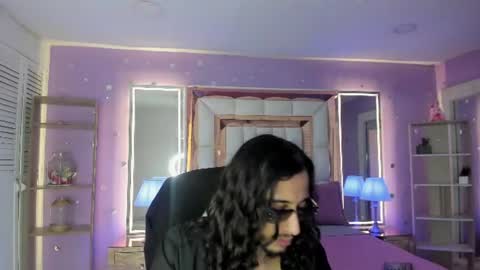 Snapshot of goldentemptation_ chatting on July 2026 08:22:02 PM goldentemptation_ online show from July 2026 08:22:02 PM