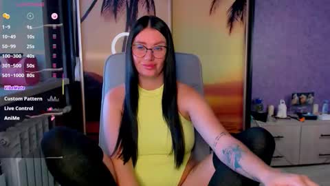 Polina online show from October 2025 05:51:02 AM
