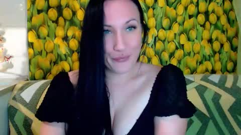 Snapshot of goldmoonn chatting on December 2024 11:13:02 PM goldmoonn online show from December 2024 11:13:02 PM