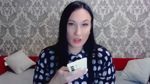 Snapshot of goldmoonn chatting on December 2025 12:03:02 PM goldmoonn online show from December 2025 12:03:02 PM