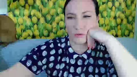 goldmoonn online show from April 2026 03:53:01 PM