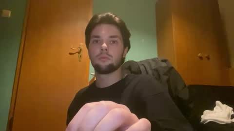 Snapshot of goldroutine chatting on January 2026 08:12:01 PM Vlad online show from January 2026 08:12:01 PM