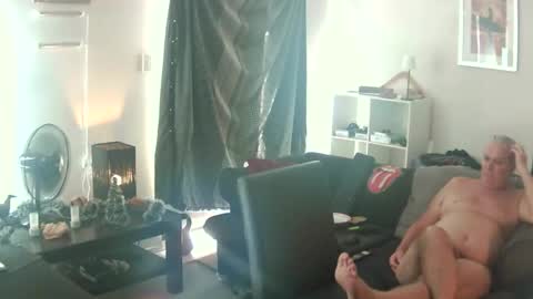 Snapshot of goldyguy011 chatting on December 2025 11:11:01 PM goldyguy011 online show from December 2025 11:11:01 PM