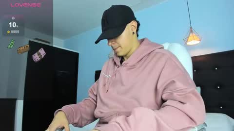 good_sheep online show from December 2025 03:55:01 AM