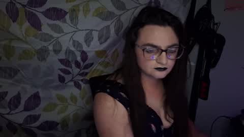 Snapshot of goodgrl1799 chatting on September 2025 03:41:01 AM goodgrl1799 online show from September 2025 03:41:01 AM