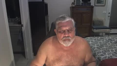 Snapshot of goodream2 chatting on December 2024 05:47:02 AM Michael online show from December 2024 05:47:02 AM