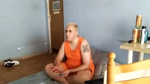 Snapshot of gorak32 chatting on June 2026 10:41:02 AM GoraK online show from June 2026 10:41:02 AM