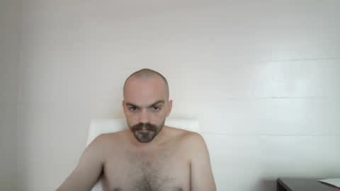 Snapshot of gord210 chatting on July 2026 06:11:02 PM cowboy830 online show from July 2026 06:11:02 PM