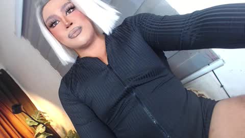 Snapshot of gorgeous_devilxxx chatting on December 2025 12:55:01 PM Samantha online show from December 2025 12:55:01 PM