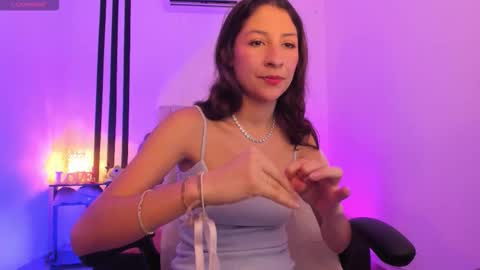 Snapshot of gorgeous_t chatting on January 2026 08:02:02 PM i am Jessi I love animals and drawing I hope to get along with everyone. XOXO online show from January 2026 08:02:02 PM