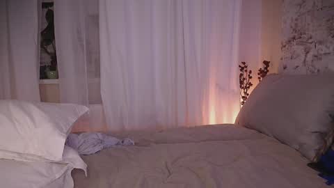 Snapshot of gorgeousg1rl chatting on February 2025 01:09:01 AM I am Anna ig gorgeousg1rrrl online show from February 2025 01:09:01 AM