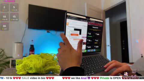 Snapshot of gotamcouple chatting on January 2025 08:22:01 AM Baby online show from January 2025 08:22:01 AM