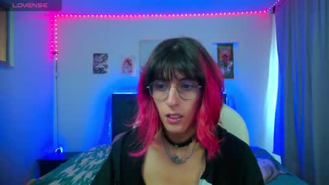 goth_minerva online show from February 2026 01:47:01 PM