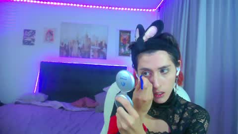 Snapshot of goth_minerva chatting on May 2026 02:21:02 PM goth_minerva online show from May 2026 02:21:02 PM