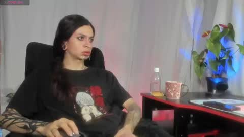 Russ  online show from July 2026 01:18:02 PM
