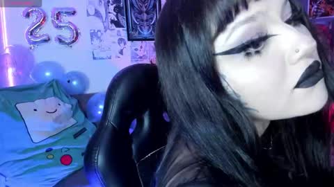 Snapshot of goth_stein chatting on December 2025 02:51:02 AM Engel Please help me to reach 50 thumbs up online show from December 2025 02:51:02 AM