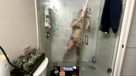 Snapshot of gothbaby305 chatting on July 2026 06:33:01 PM gothbaby305 online show from July 2026 06:33:01 PM