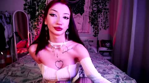    online show from January 2025 01:30:01 AM