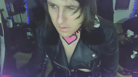 Snapshot of gothic123451 chatting on January 2025 03:05:01 AM Victoriana online show from January 2025 03:05:01 AM