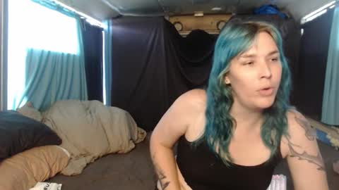 Snapshot of gra_pheebee chatting on February 2026 05:28:02 AM gra_pheebee online show from February 2026 05:28:02 AM