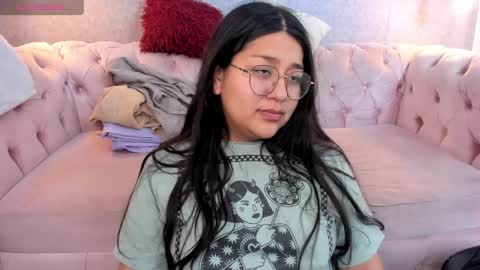 Snapshot of grace77_ chatting on May 2026 01:29:02 PM Grace online show from May 2026 01:29:02 PM