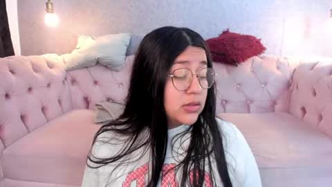 Snapshot of grace77_ chatting on May 2026 12:55:02 PM Grace online show from May 2026 12:55:02 PM