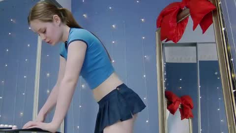 Grace online show from April 2026 07:58:02 PM