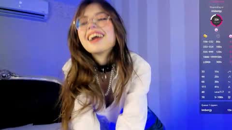 Snapshot of grace_blush chatting on November 2025 01:10:01 PM Grace online show from November 2025 01:10:01 PM