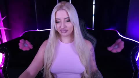 Snapshot of gracedaviess chatting on May 2026 01:05:02 PM gracedaviess online show from May 2026 01:05:02 PM