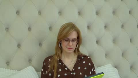 Grace online show from April 2026 04:51:01 AM