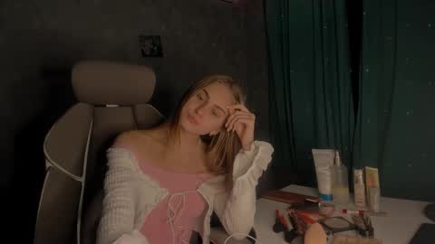 Snapshot of gracetorrezz chatting on November 2025 05:02:01 PM gracetorrezz online show from November 2025 05:02:01 PM