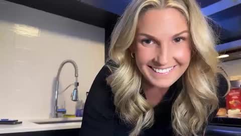 Gracie Mae online show from January 2025 09:10:01 PM