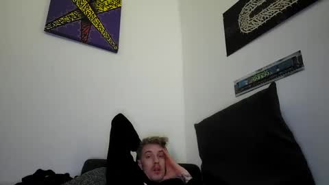 Smallcom online show from January 2025 07:42:01 PM