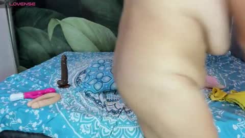 Mi Name is violeta  online show from October 2025 08:41:01 PM