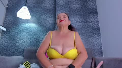 Mi Name is violeta  online show from March 2026 12:31:02 PM