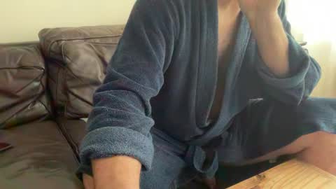 Snapshot of grandmufftwerking chatting on January 2025 11:43:02 AM grandmufftwerking online show from January 2025 11:43:02 AM