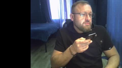 Snapshot of grandor_m chatting on December 2025 11:15:02 AM Anthony online show from December 2025 11:15:02 AM